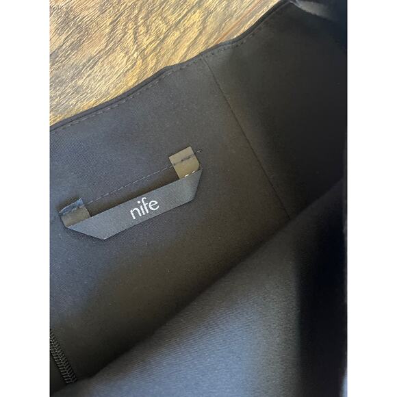 NIFE High Waisted Black, Fitted, Knee Length Pencil Skirt (2/EU36) - Picture 3 of 7